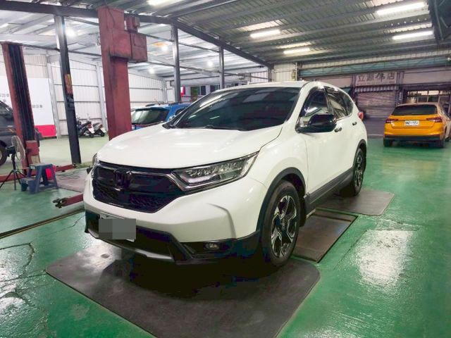『整備中』原鈑件.Acc主動式跟車.ikey免鑰匙.盲點.led頭燈  第1張相片