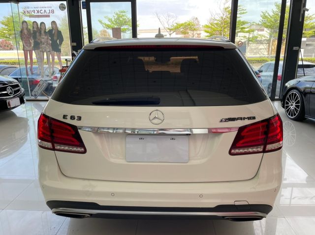 M-BENZ賓士 E63 S AMG  第18張相片