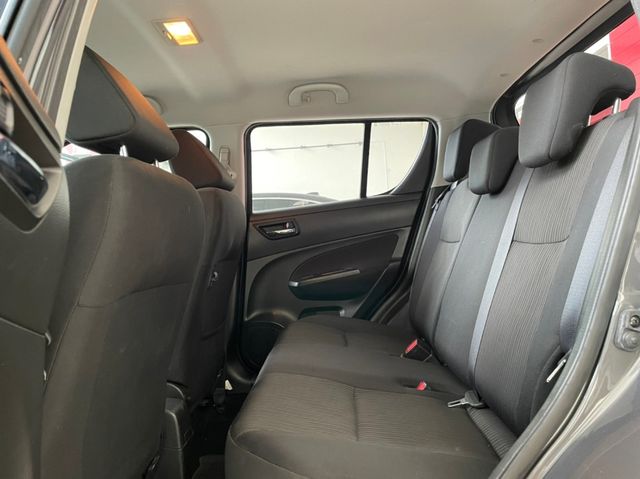 SUZUKI鈴木 SWIFT  第12張相片