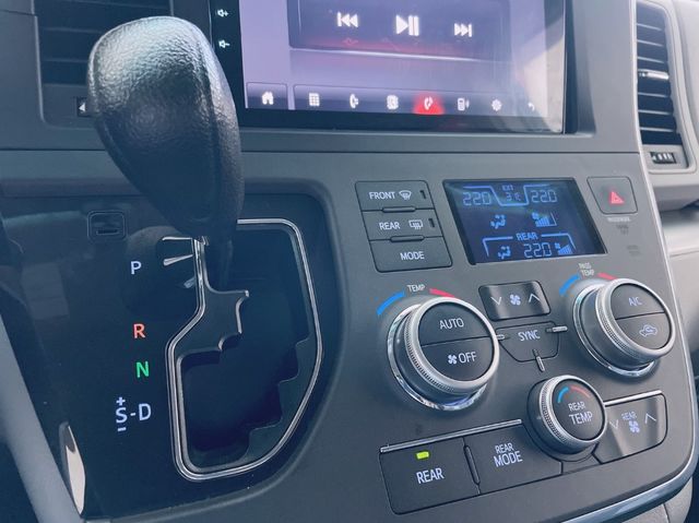 TOYOTA豐田 SIENNA  第12張相片