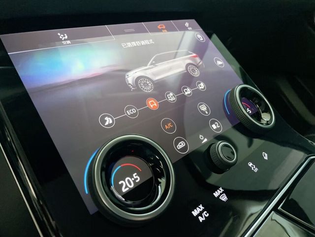 LAND ROVER路華 RANGE ROVER VELAR  第13張相片