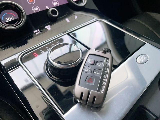 LAND ROVER路華 RANGE ROVER VELAR  第14張相片
