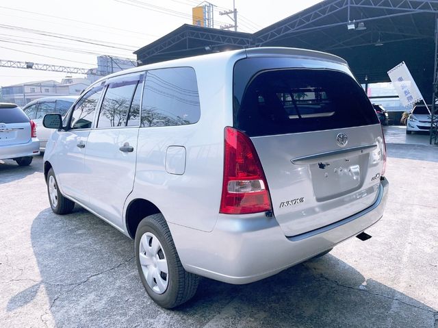 TOYOTA豐田 INNOVA  第12張相片