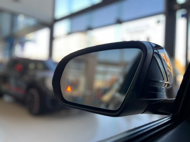 M-BENZ賓士 C300  第5張相片