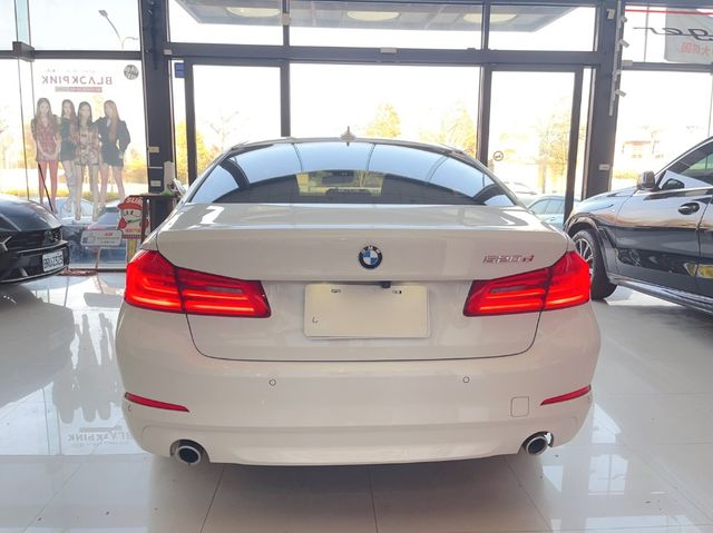 BMW寶馬 520D  第18張相片