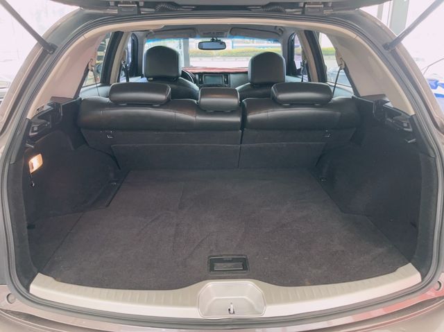 INFINITI無限 FX35  第15張相片