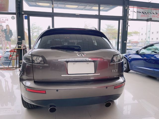 INFINITI無限 FX35  第18張相片