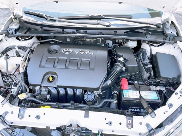 TOYOTA豐田 ALTIS  第3張相片