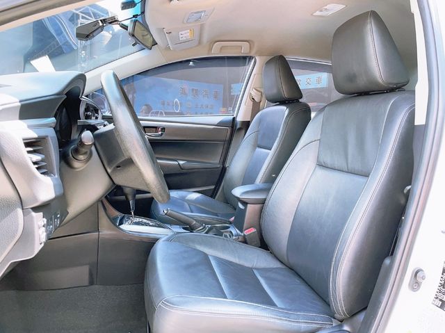 TOYOTA豐田 ALTIS  第7張相片