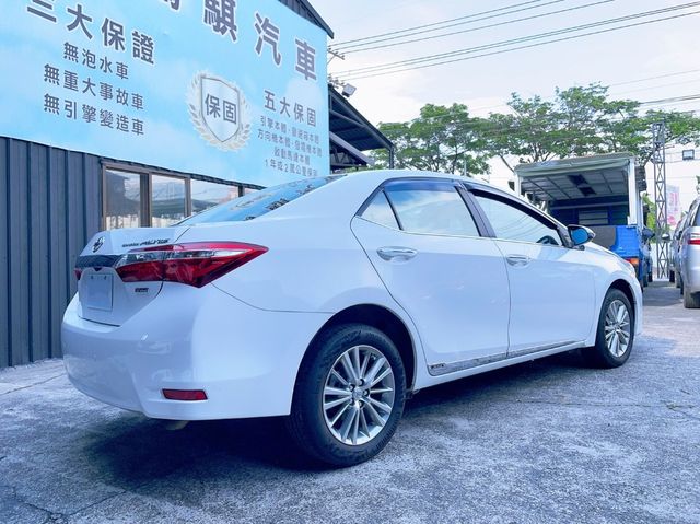 TOYOTA豐田 ALTIS  第18張相片