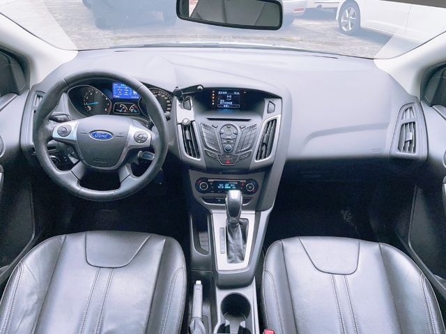 FORD福特 FOCUS  第10張相片