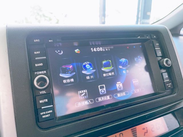 TOYOTA豐田 WISH  第9張相片