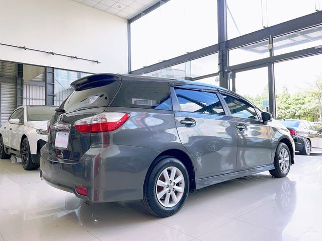 TOYOTA豐田 WISH  第20張相片