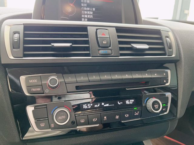 BMW寶馬 118I  第11張相片