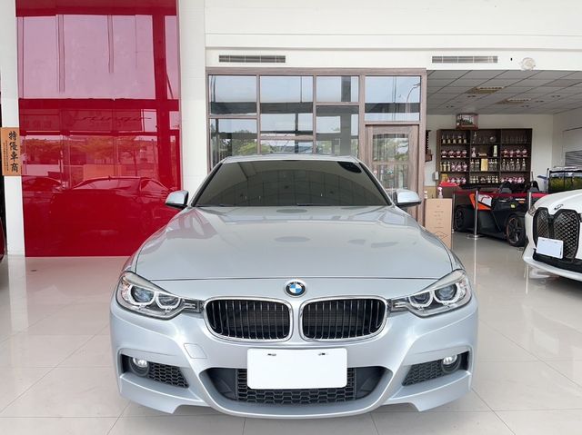 BMW寶馬 320I M SPORT  第2張相片