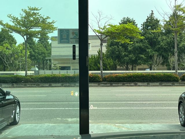 BMW寶馬 320I M SPORT  第7張相片