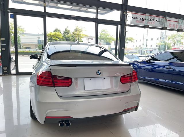 BMW寶馬 320I M SPORT  第17張相片