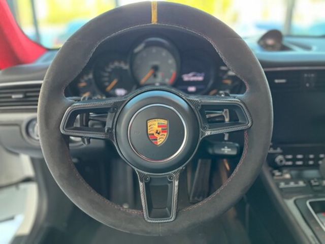 PORSCHE保時捷 911GT2 RS  第9張相片