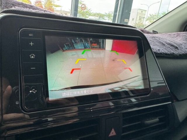 TOYOTA豐田 SIENTA  第11張相片