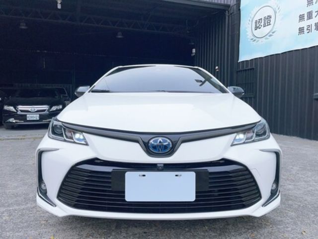 TOYOTA豐田 ALTIS  第2張相片