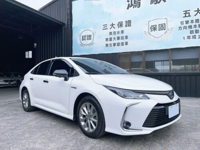 TOYOTA豐田 ALTIS  第3張相片