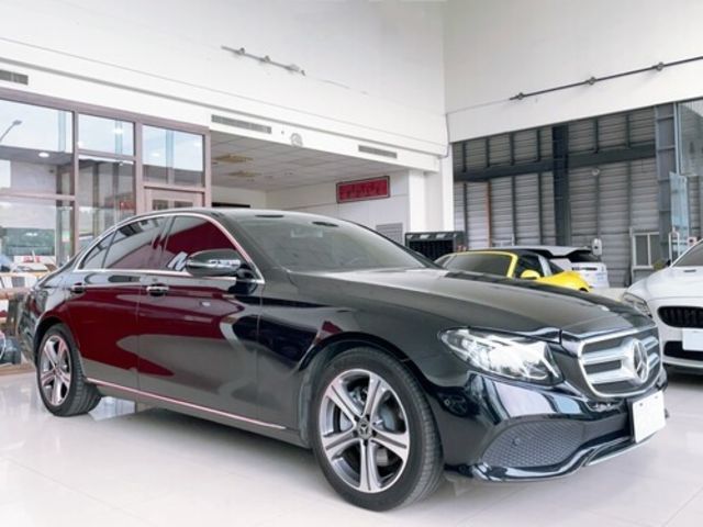 M-BENZ賓士 E200  第3張相片