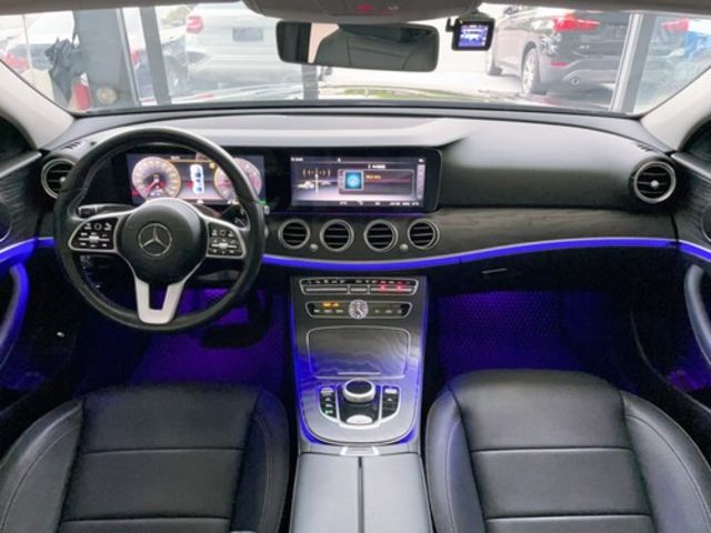 M-BENZ賓士 E200  第15張相片