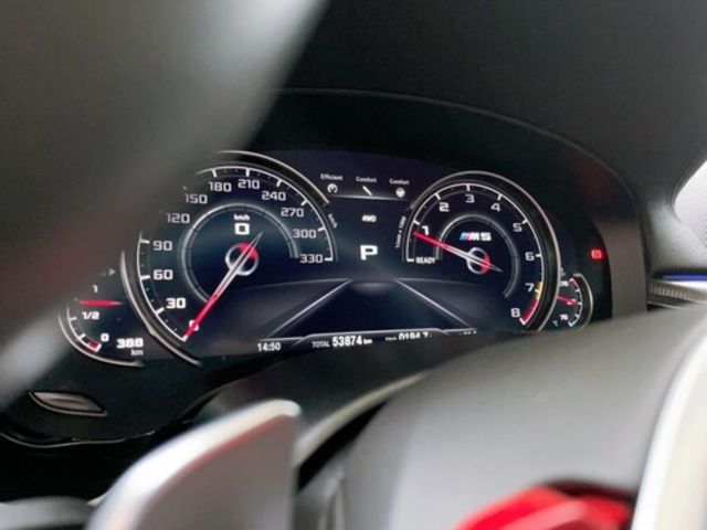 BMW寶馬 M5 SEDAN  第8張相片