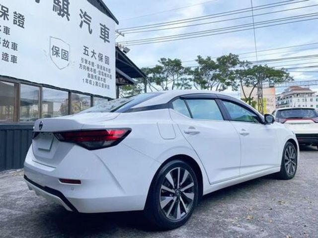 NISSAN日產 SENTRA  第17張相片