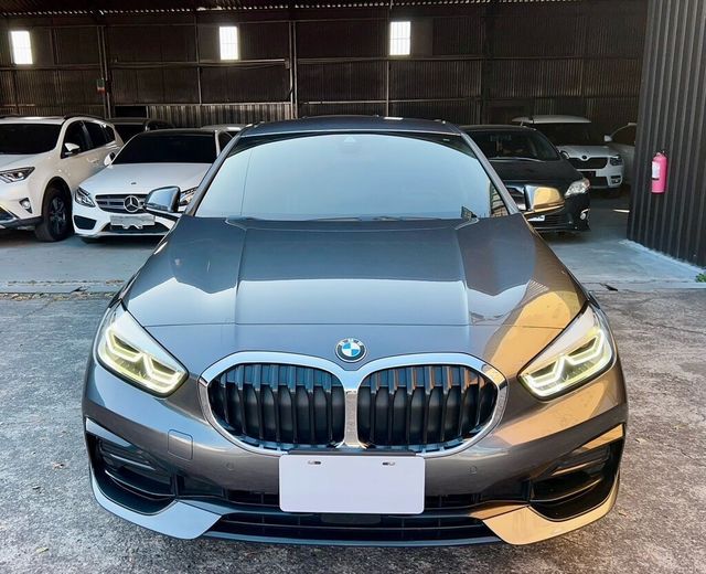 BMW寶馬 118  第2張相片
