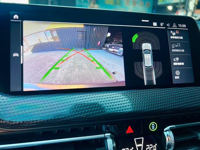 BMW寶馬 118  第11張相片