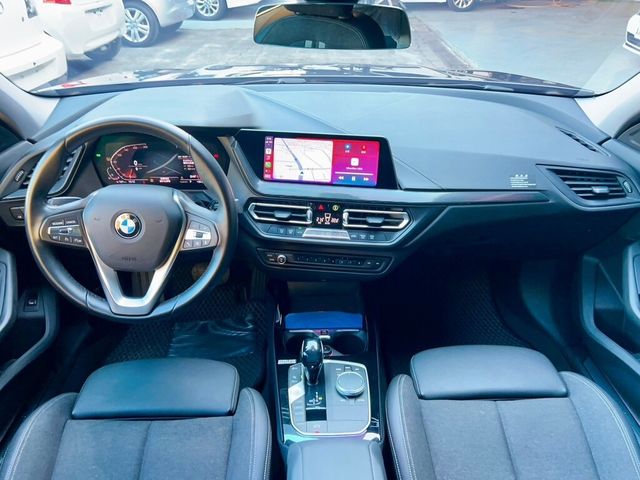 BMW寶馬 118  第13張相片