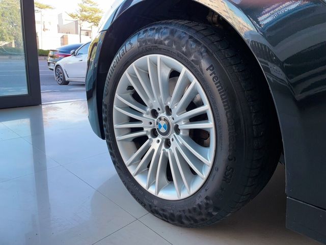 BMW寶馬 520I  第4張相片