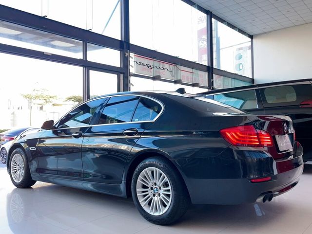 BMW寶馬 520I  第13張相片