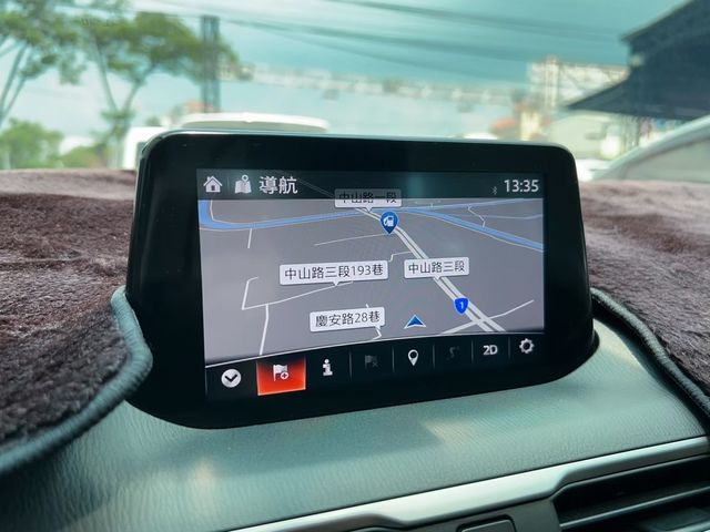 MAZDA馬自達 MAZDA 3  第5張相片