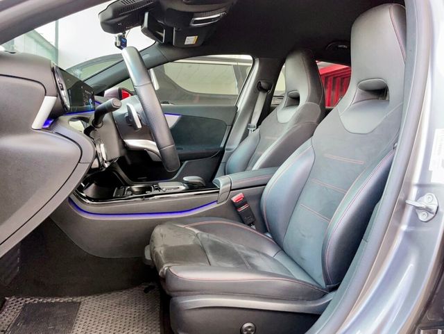 M-BENZ賓士 A180  第7張相片