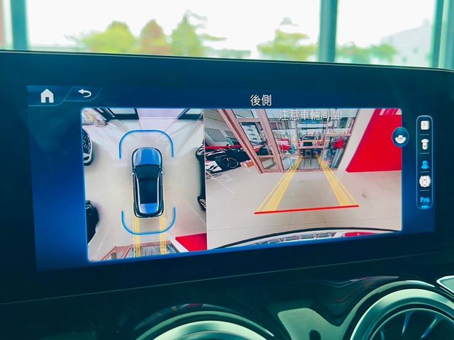 M-BENZ賓士 GLA200  第11張相片