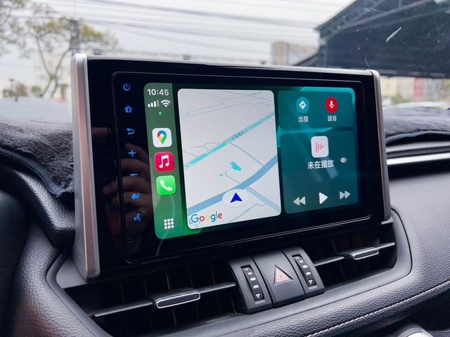 TOYOTA豐田 RAV4  第23張相片