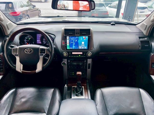 TOYOTA豐田 LAND CRUISER PARDO  第16張相片