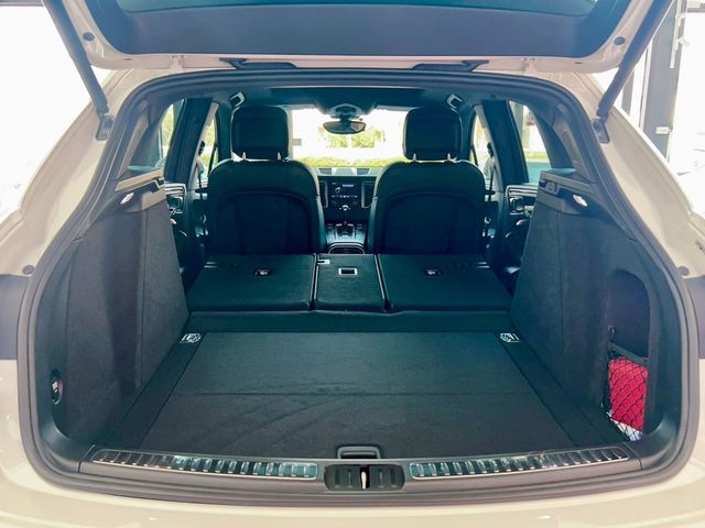 PORSCHE保時捷 MACAN S  第18張相片