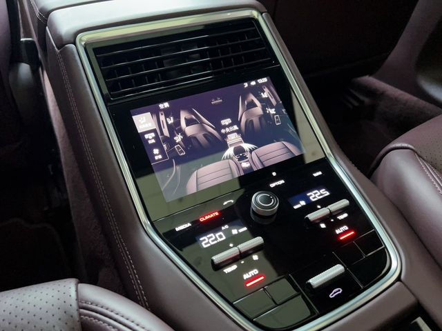 PORSCHE保時捷 PANAMERA  第15張相片