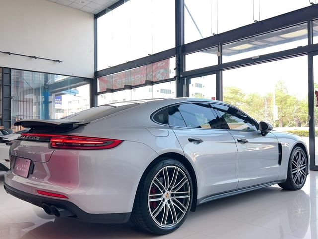 PORSCHE保時捷 PANAMERA  第20張相片