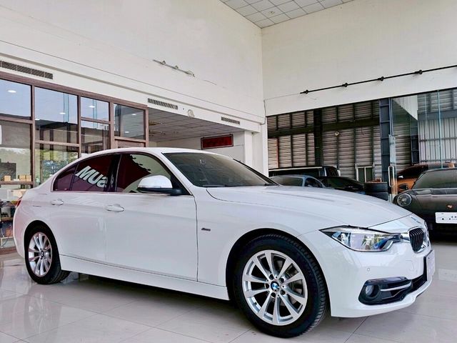 BMW寶馬 320I SPORT LINE  第2張相片