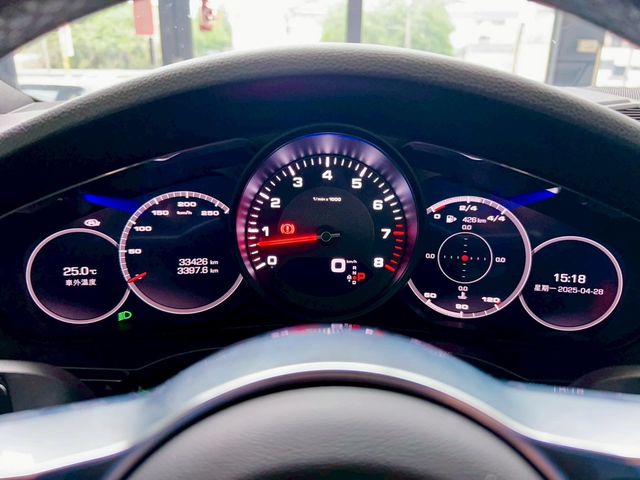 PORSCHE保時捷 CAYENNE  第4張相片