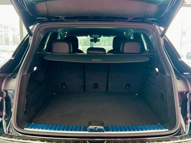 PORSCHE保時捷 CAYENNE  第18張相片