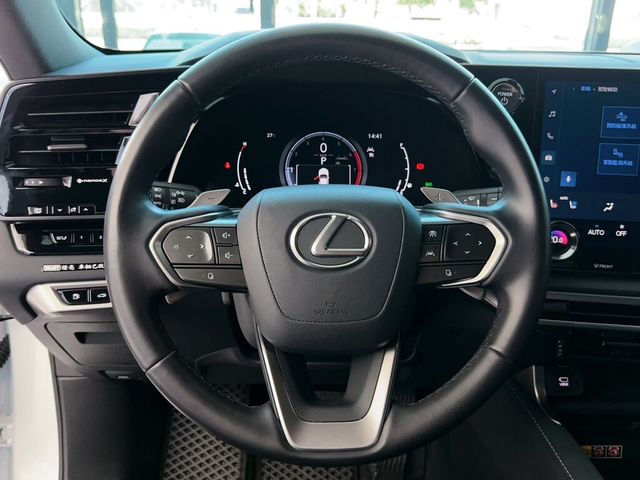 LEXUS凌志 RX350H  第10張相片
