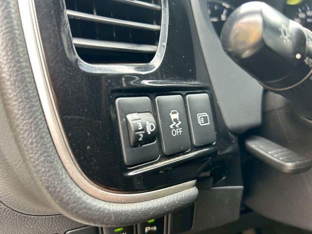MITSUBISHI三菱 OUTLANDER  第11張相片