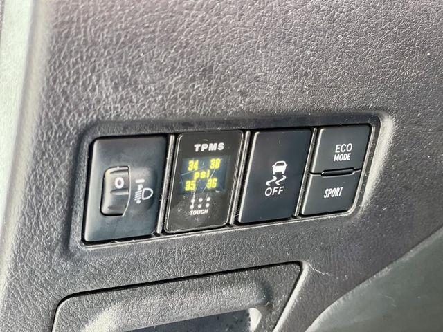 TOYOTA豐田 VIOS  第9張相片