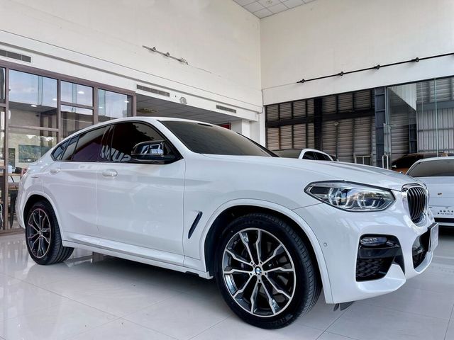 BMW寶馬 X4 XDRIVE30I  第3張相片