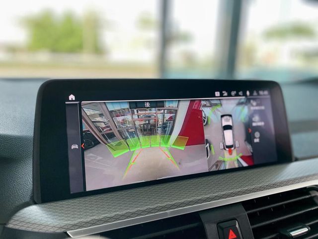 BMW寶馬 X4 XDRIVE30I  第11張相片